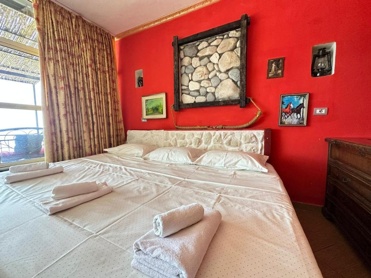 Hotel Vila "Oda E Miqve" Vlore Ngoại thất bức ảnh