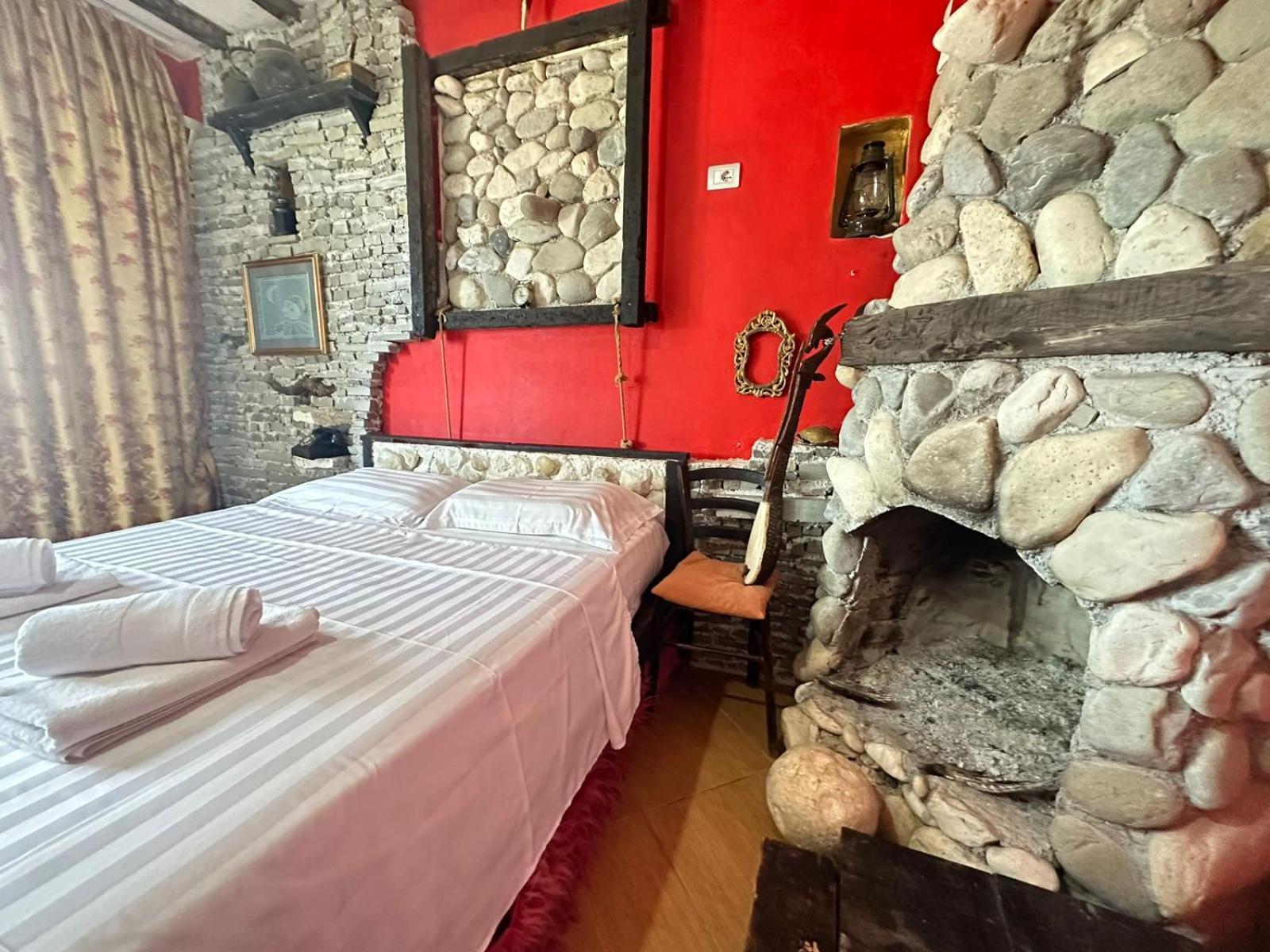 Hotel Vila "Oda E Miqve" Vlore Ngoại thất bức ảnh