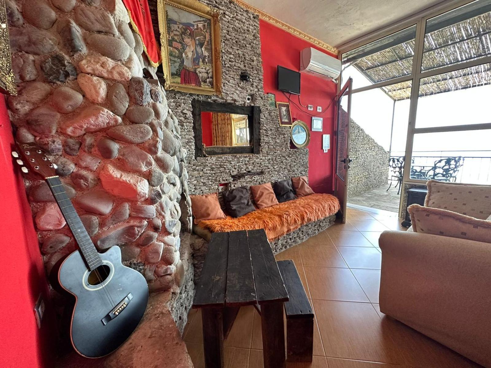 Hotel Vila "Oda E Miqve" Vlore Ngoại thất bức ảnh