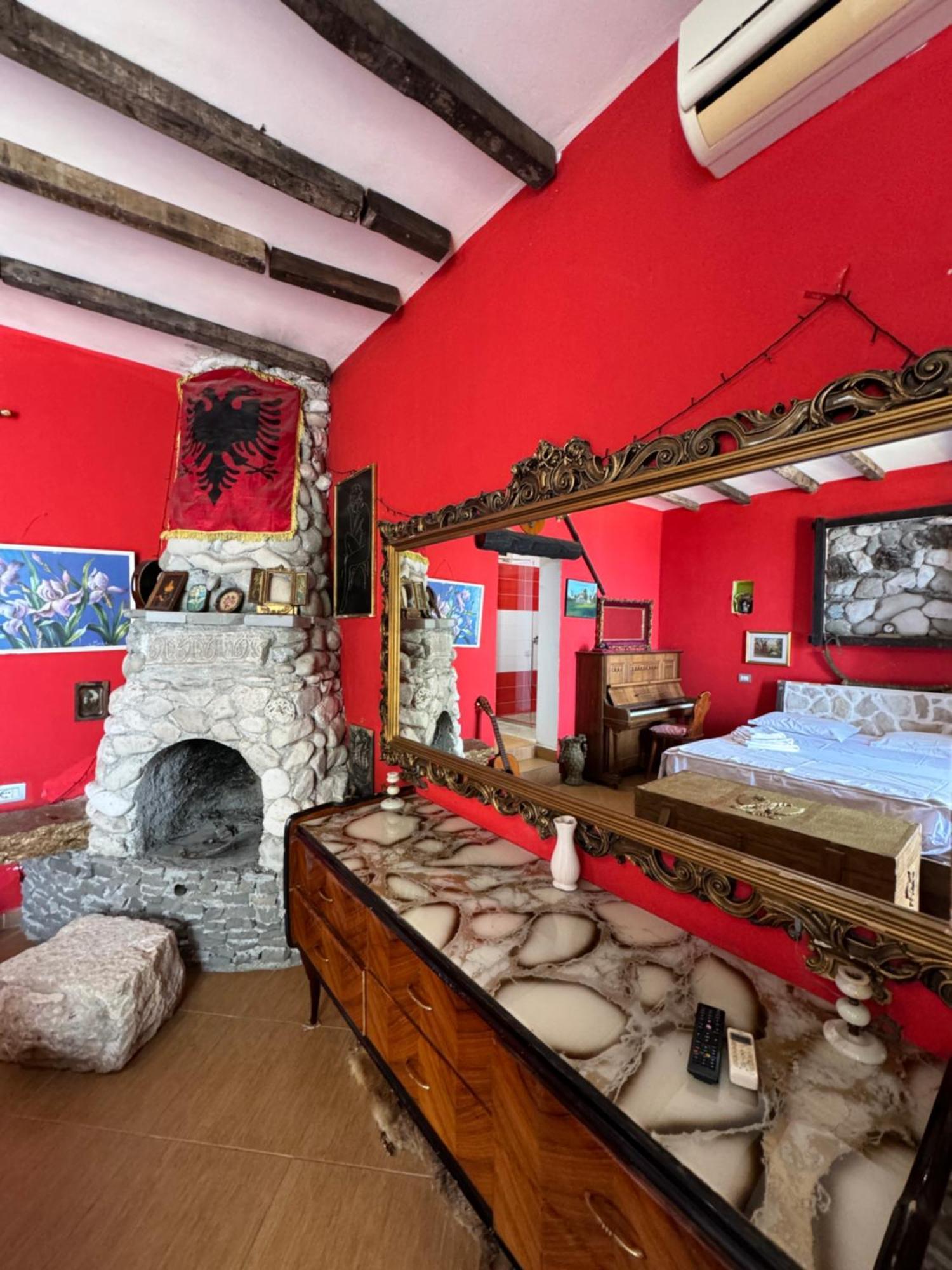 Hotel Vila "Oda E Miqve" Vlore Ngoại thất bức ảnh